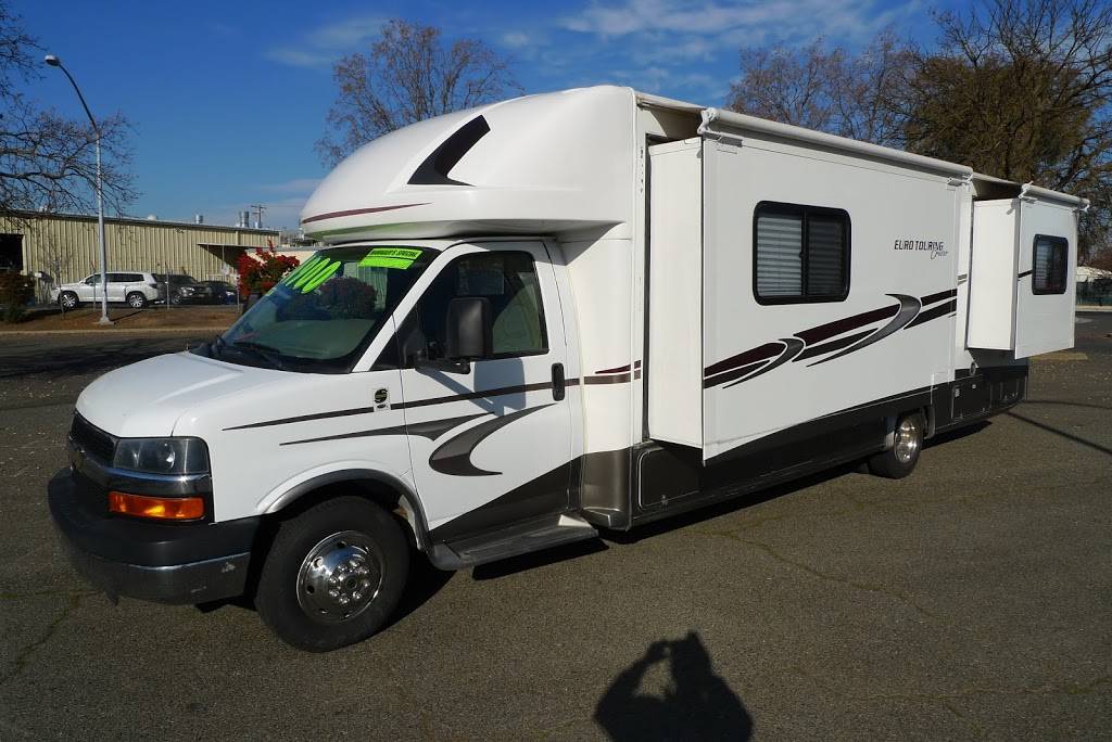 American Motorhome RV Super Deals | 1064 El Camino Ave, Sacramento, CA 95815, USA | Phone: (916) 669-0656