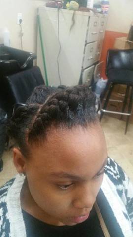 Nimann African Braiding | 5439 Troost Ave, Kansas City, MO 64110, USA | Phone: (816) 363-3411