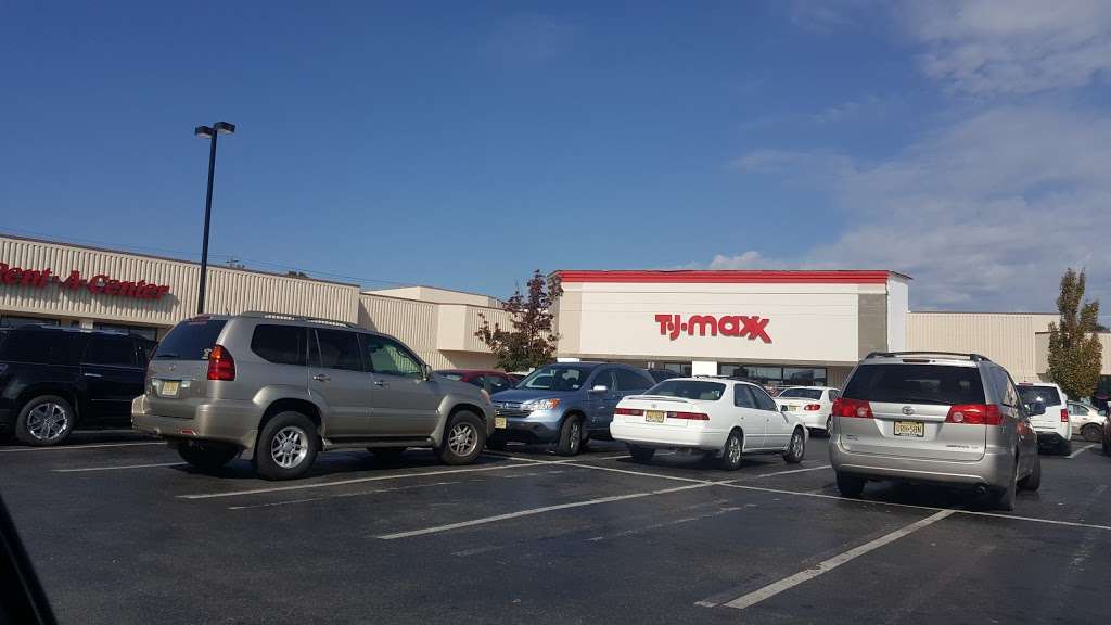 T.J. Maxx | 6716 E Black Horse Pike, Egg Harbor Township, NJ 08234, USA | Phone: (609) 645-7775