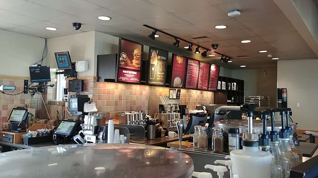 Starbucks | 1945 N Interstate 35E, Carrollton, TX 75006, USA | Phone: (972) 242-5686