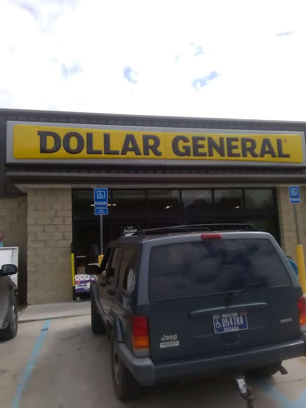 Dollar General | 4762, IN-42, Cloverdale, IN 46120, USA | Phone: (765) 795-3633