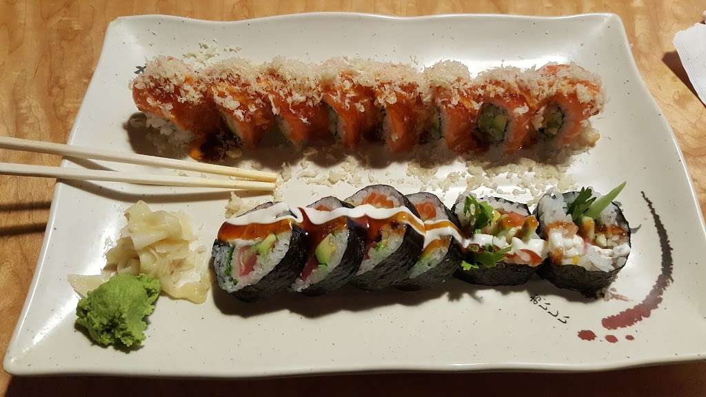 Hakuya Sushi | 3706, 161 W Dundee Rd, Buffalo Grove, IL 60089, USA | Phone: (847) 537-7707