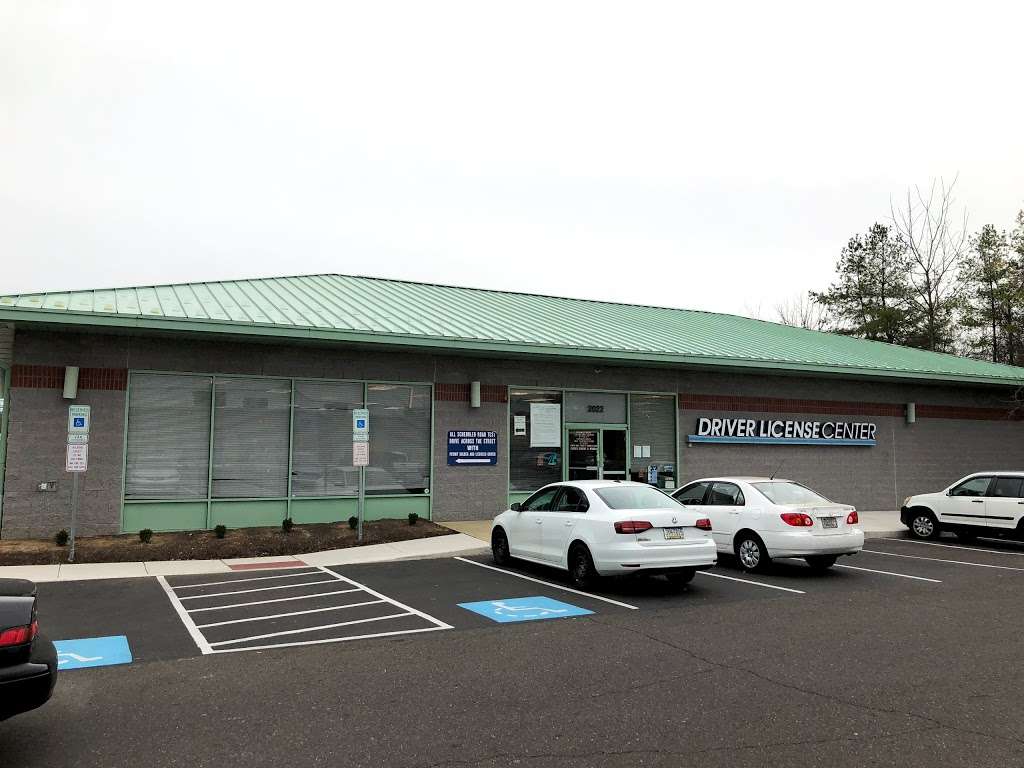 Huntingdon DMV | 2022 County Line Rd, Huntingdon Valley, PA 19006, USA | Phone: (800) 932-4600