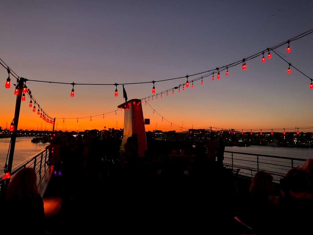 Hornblower Cruises and Events | 13755 Fiji Way, Marina Del Rey, CA 90292, USA | Phone: (562) 561-1024