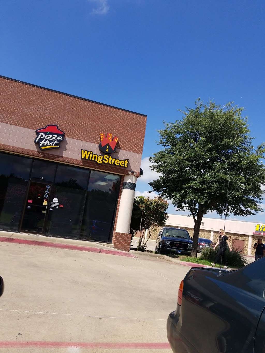 Pizza Hut | 515 W Campbell Rd #113, Richardson, TX 75080, USA | Phone: (972) 907-2900