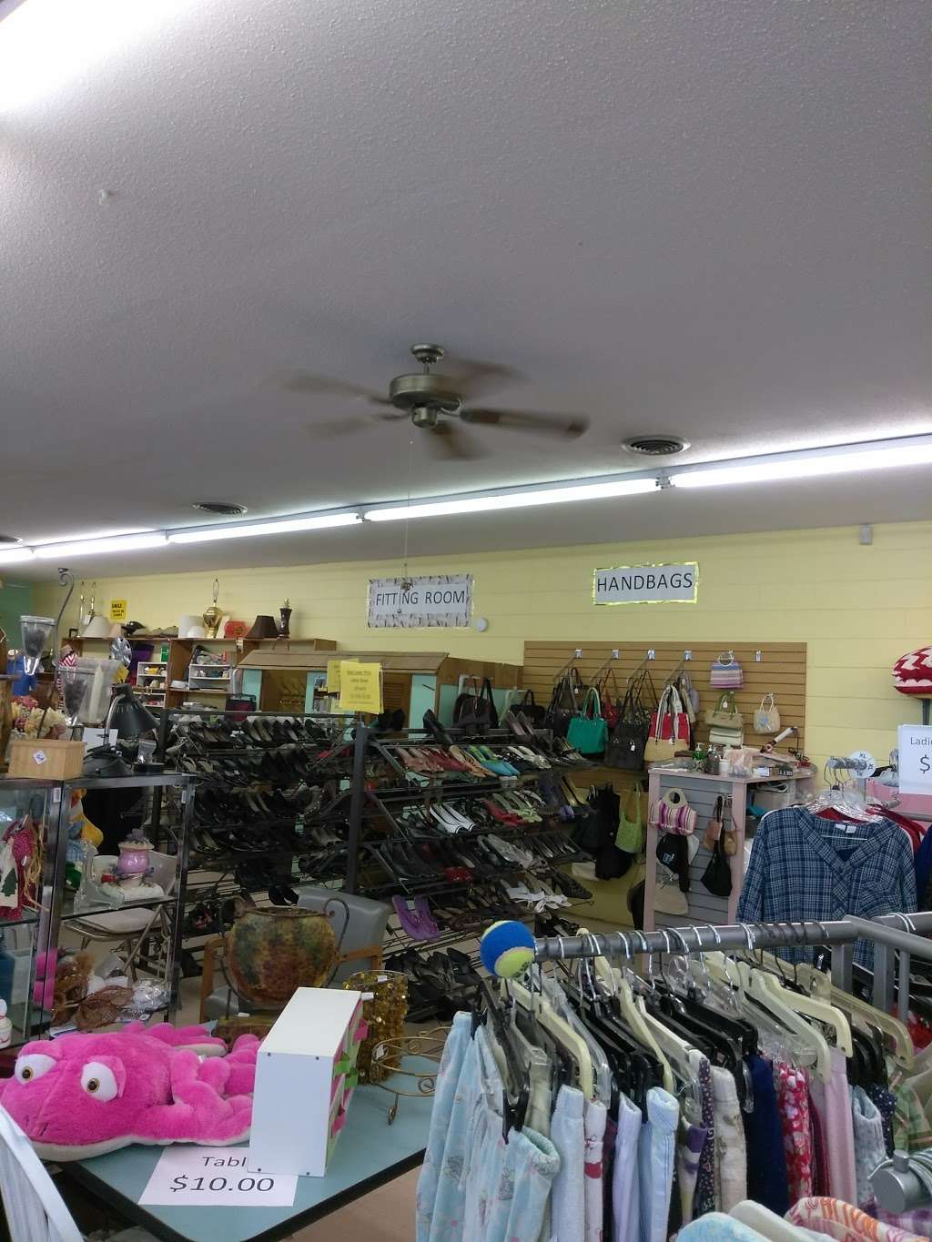 AdventHealth Elite Repeat Thrift Store | 720 S Woodland Blvd, DeLand, FL 32720, USA | Phone: (386) 734-4893