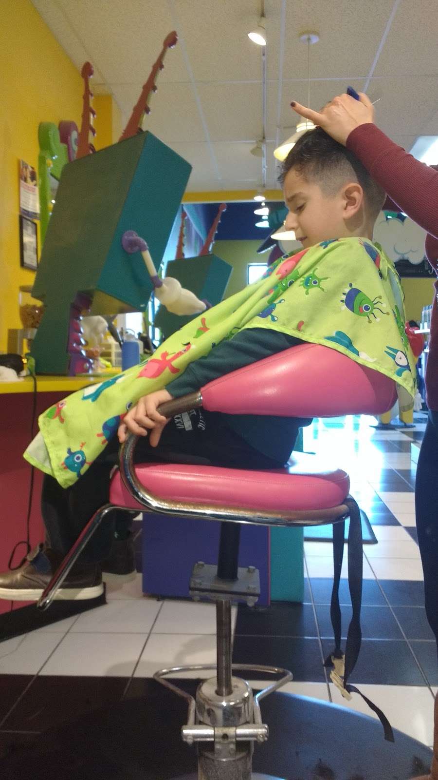 Snip-its Haircuts for Kids | 395 Mt Hope Ave, Rockaway, NJ 07866, USA | Phone: (973) 361-3600
