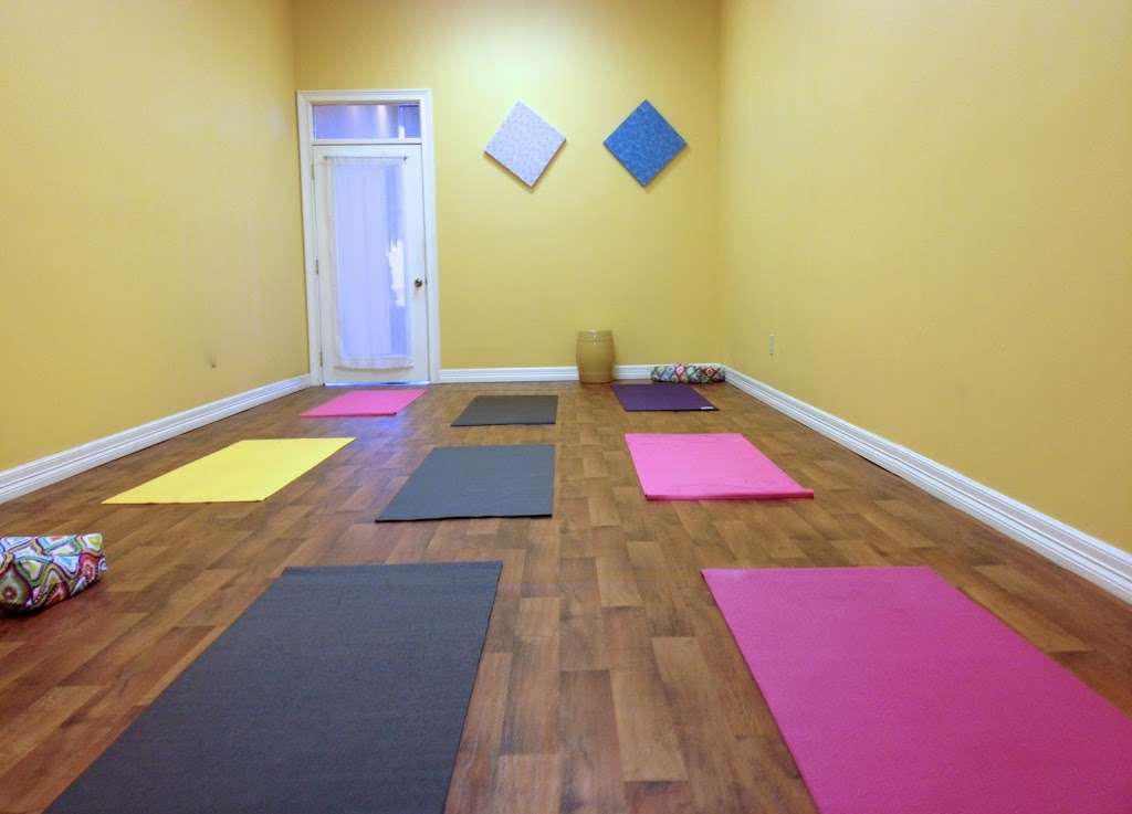 Kita Chi Yoga | 13203 Fry Rd #850, Cypress, TX 77433, USA | Phone: (281) 304-2051