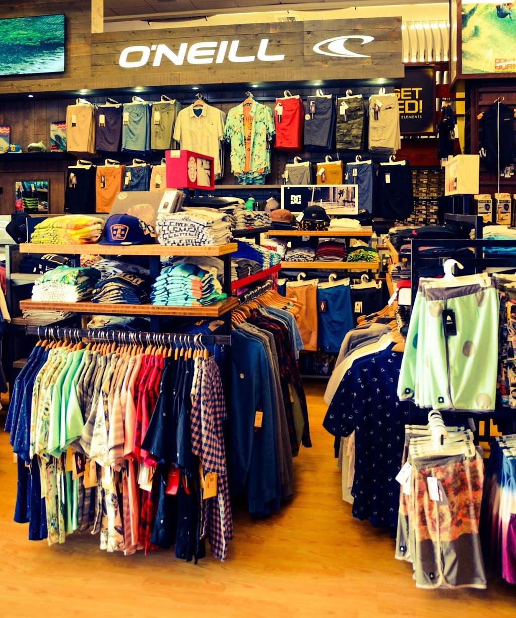 Jacks Surfboards | 101 Main St, Huntington Beach, CA 92648, USA | Phone: (714) 536-4516