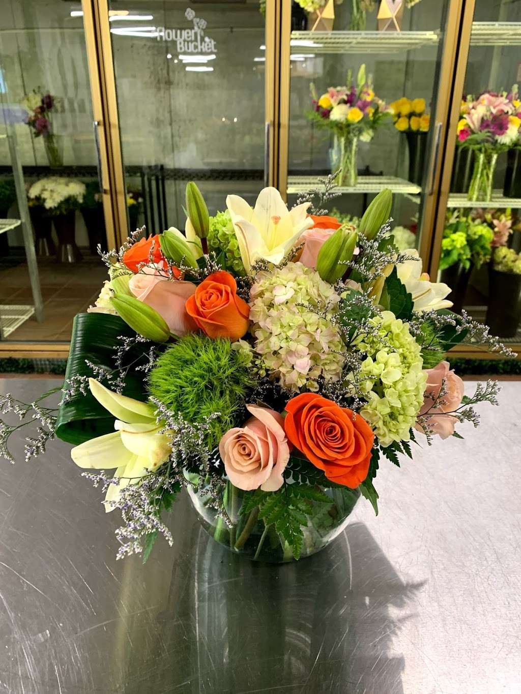 The Flower Bucket | 5742 Darling St, Houston, TX 77007, USA | Phone: (713) 454-7926