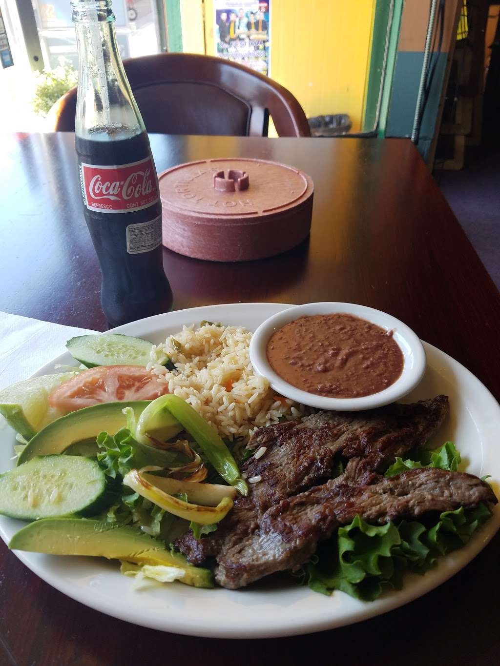 Rincon Latino | 5080 Mission St, San Francisco, CA 94112, USA | Phone: (415) 586-8787