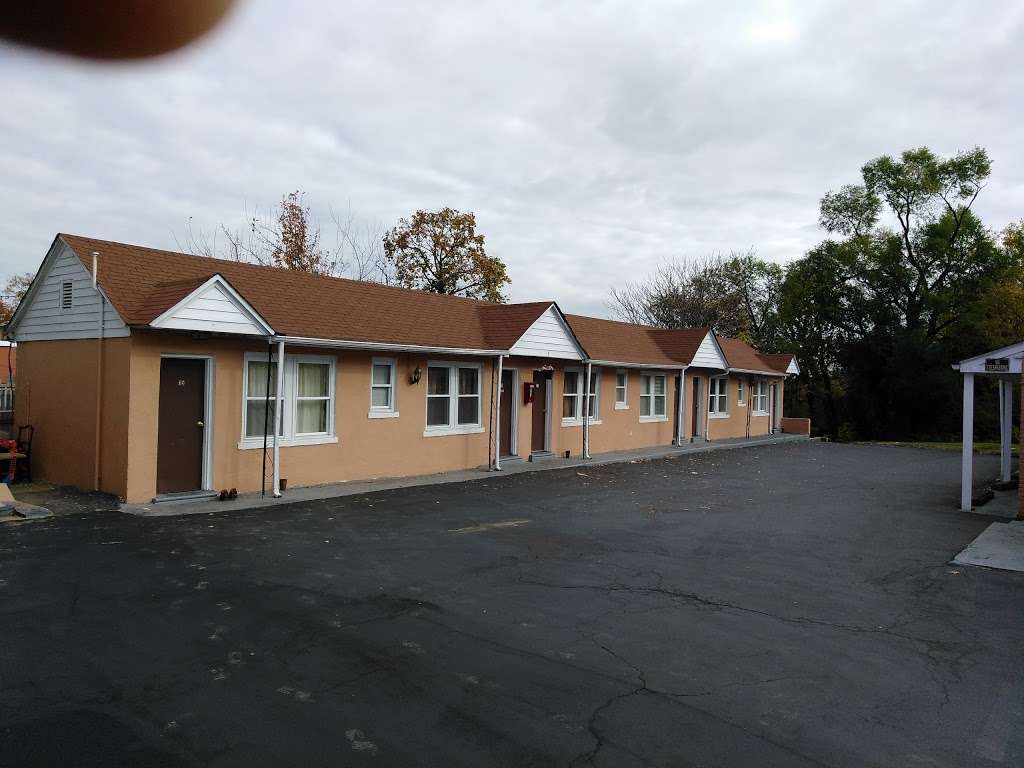 Alexandria Motel | 6411 Richmond Hwy, Alexandria, VA 22306, USA | Phone: (703) 768-1708