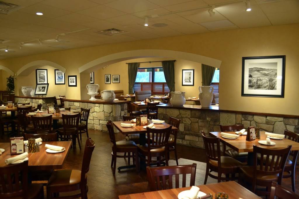 Stancatos Italian Restaurant | 7380 State Rd, Parma, OH 44134, USA | Phone: (440) 886-6242