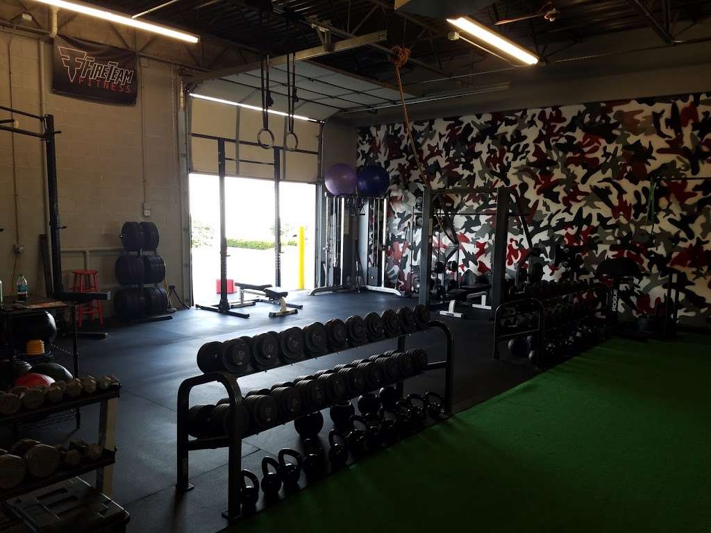 Fire Team Fitness | 3540 Stern Ave #109, St. Charles, IL 60174, USA | Phone: (630) 564-6425