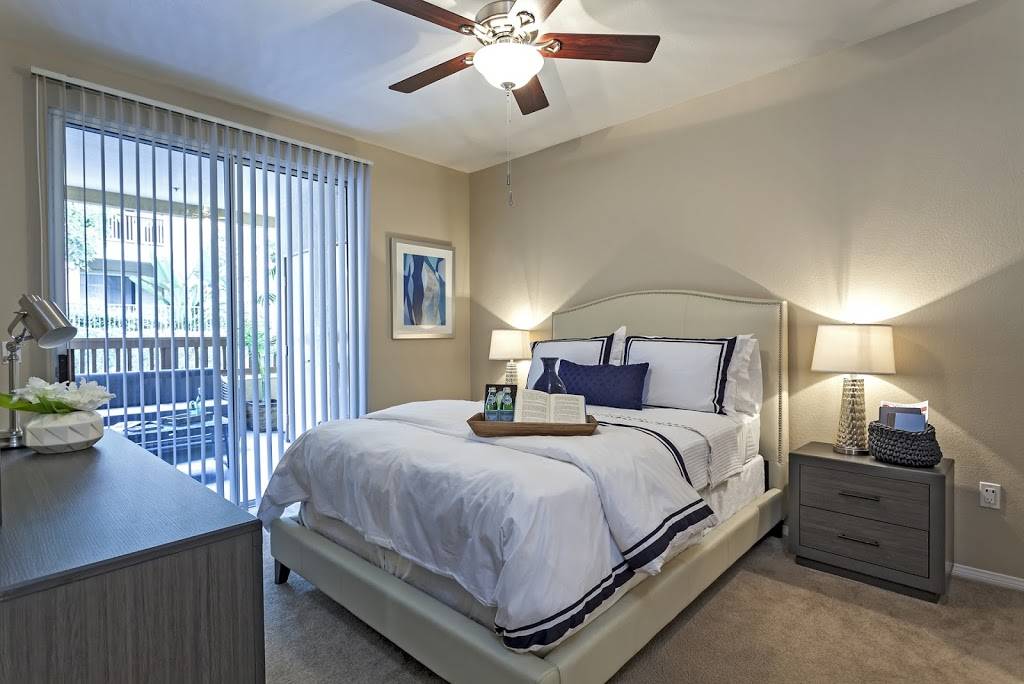 Camden Crown Valley Apartments | 26891 La Alameda, Mission Viejo, CA 92691, USA | Phone: (949) 348-0202