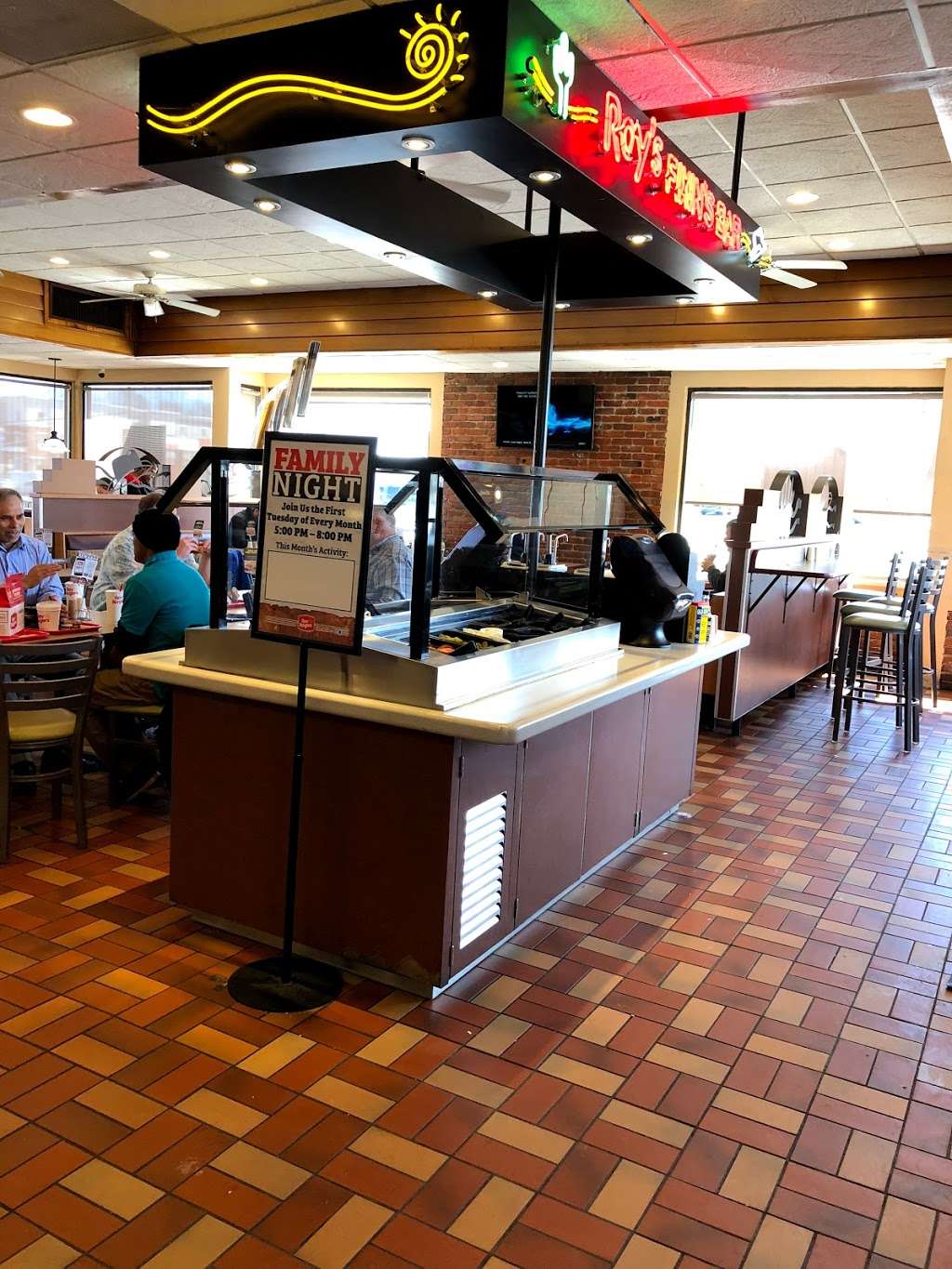 Roy Rogers | 8860 Richmond Hwy, Alexandria, VA 22309, USA | Phone: (703) 799-0170