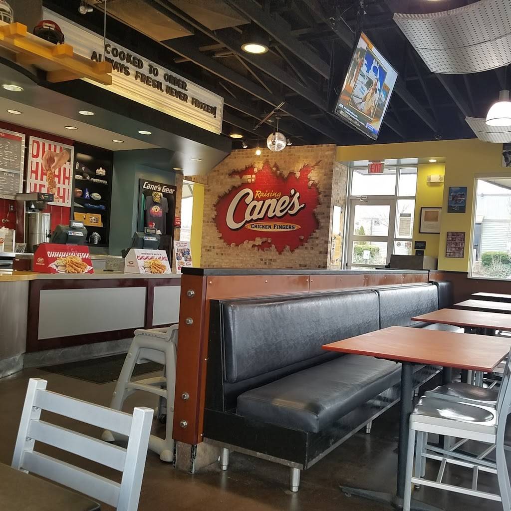 Raising Canes Chicken Fingers | 551 Keene Centre Dr, Nicholasville, KY 40356, USA | Phone: (859) 881-0000