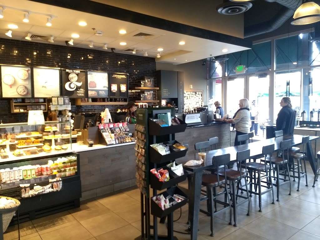 Starbucks | 7304 E 29th Ave, Denver, CO 80238, USA | Phone: (303) 322-2477