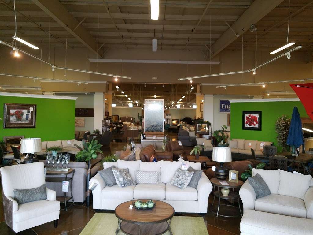 Arwoods Furniture & Mattress - Missouris LARGEST Furniture Sto | 801 Pride Ave, Warrensburg, MO 64093, USA | Phone: (660) 429-2264