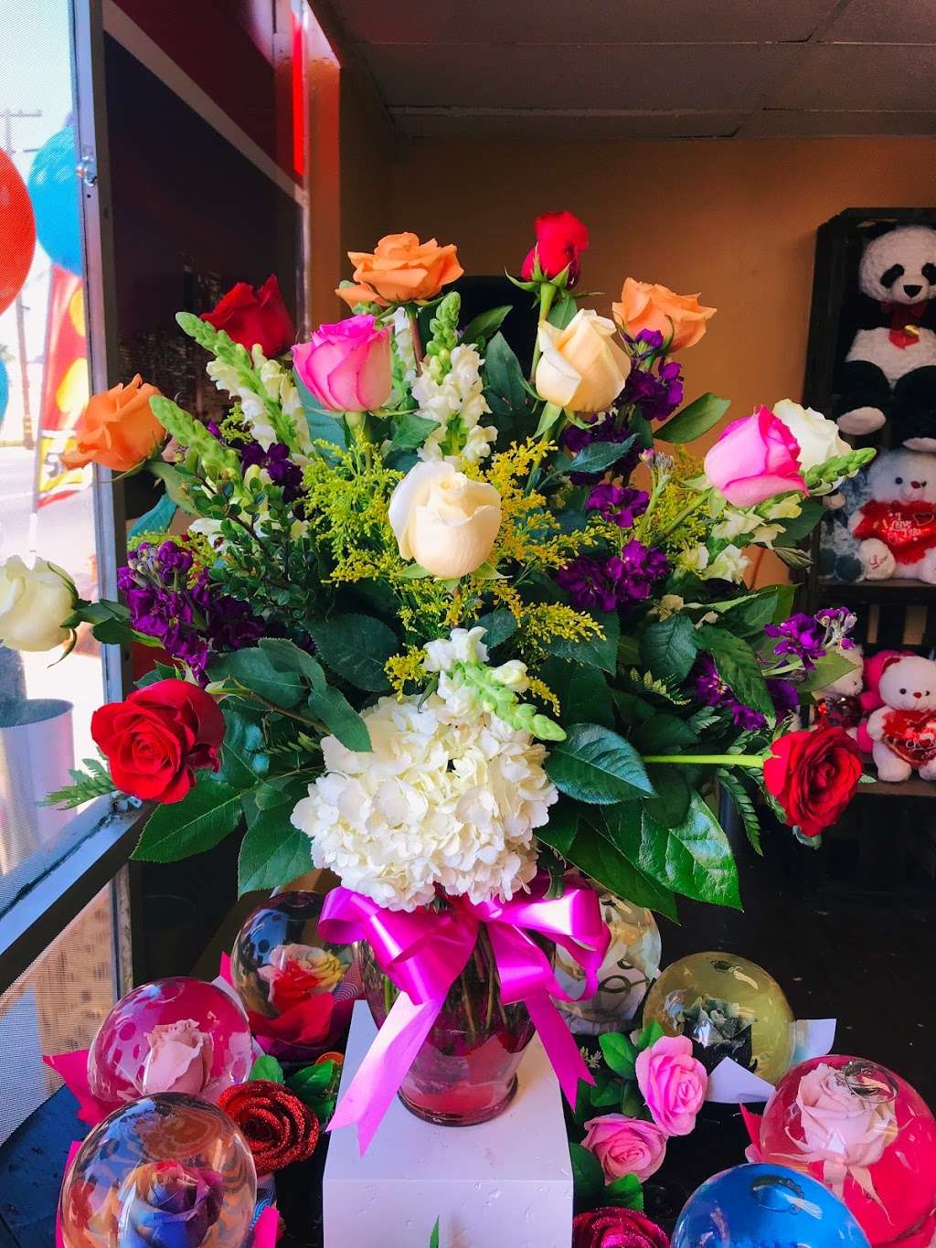 Jimmys Flower Arrangements | 722 E South St, Long Beach, CA 90805, USA | Phone: (562) 612-0901