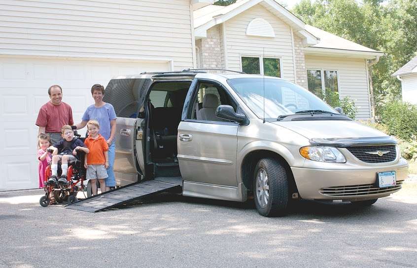 Wheelers Accessible Van Rentals | 120 Frontage Rd, Newark, NJ 07114, USA | Phone: (866) 859-8880