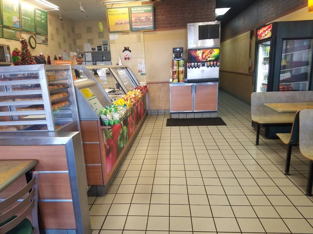 Subway | 5546 Camino Al Norte Suite 7, North Las Vegas, NV 89031, USA | Phone: (702) 657-9425