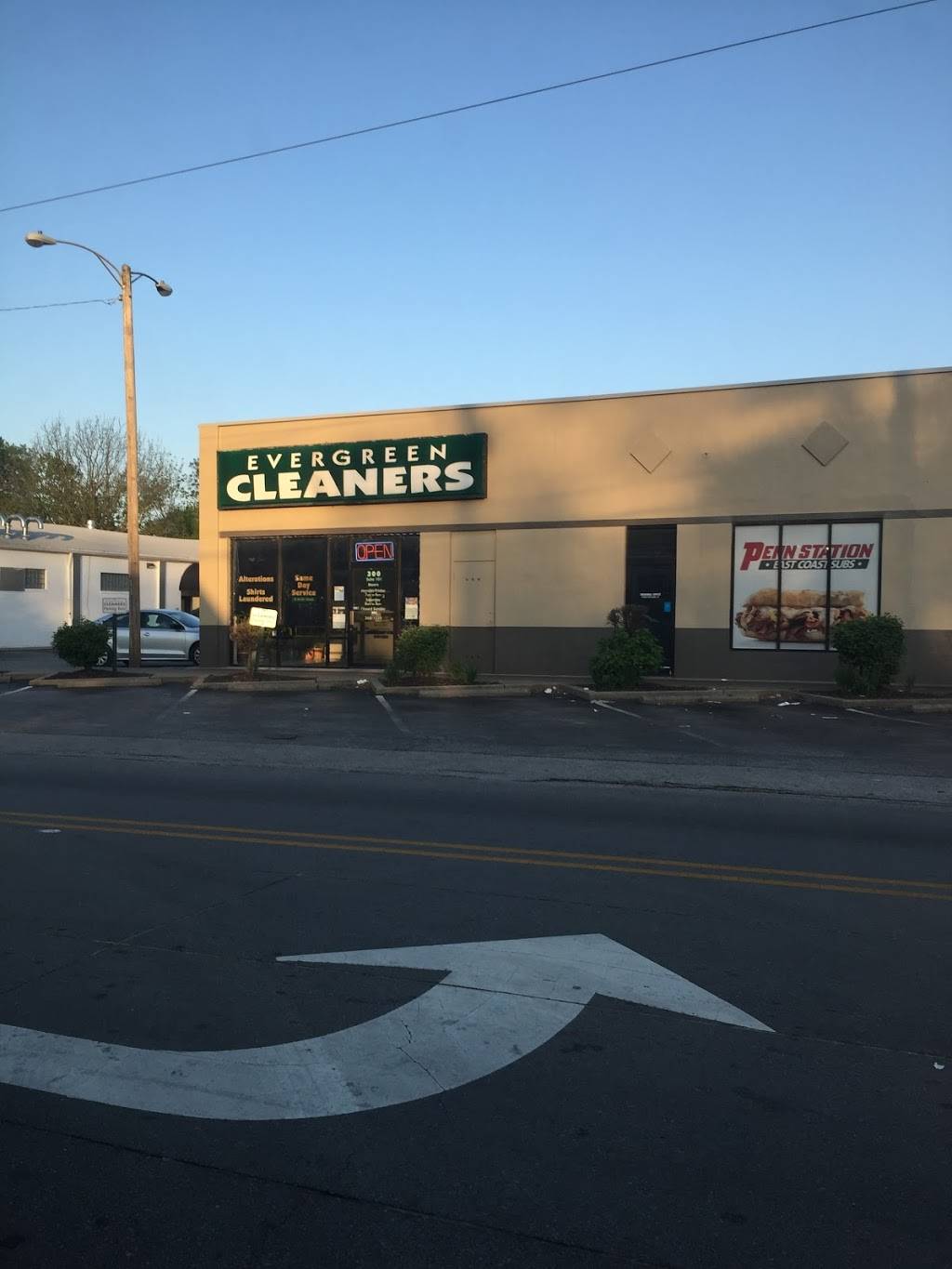 Evergreen Cleaners | 300 W Woodlawn Ave, Louisville, KY 40214, USA | Phone: (502) 368-1330