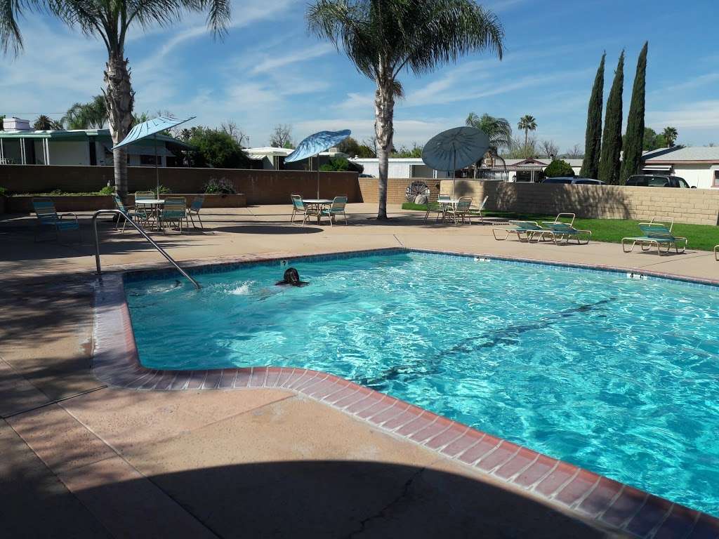 Butterfield Village Mobile Home | 32900 Riverside Dr, Lake Elsinore, CA 92530, USA | Phone: (951) 678-3302