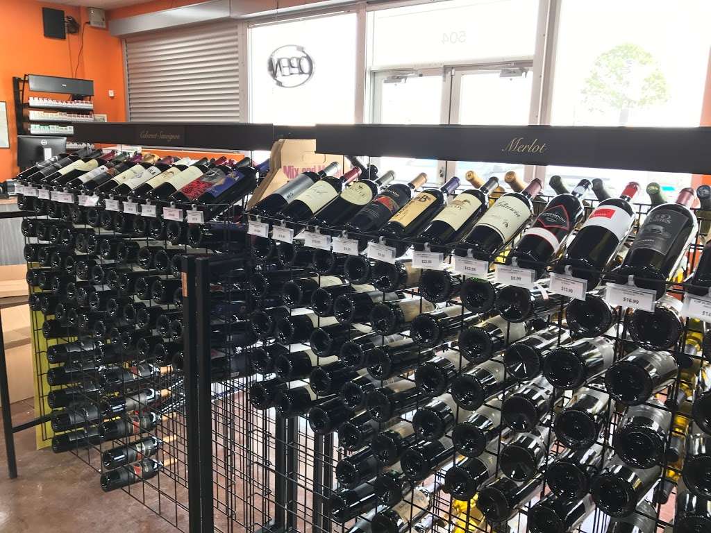 Zipps Liquor | 504 S Main St, Highlands, TX 77562, USA | Phone: (832) 699-5089