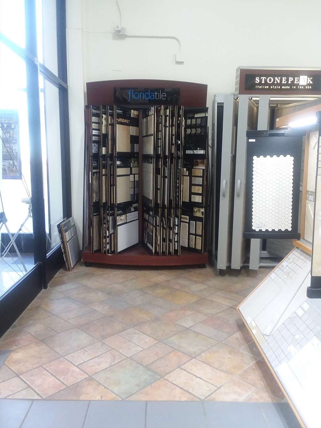 Century Tile & Carpet | 300 Townline Rd, Mundelein, IL 60060, USA | Phone: (847) 566-3200