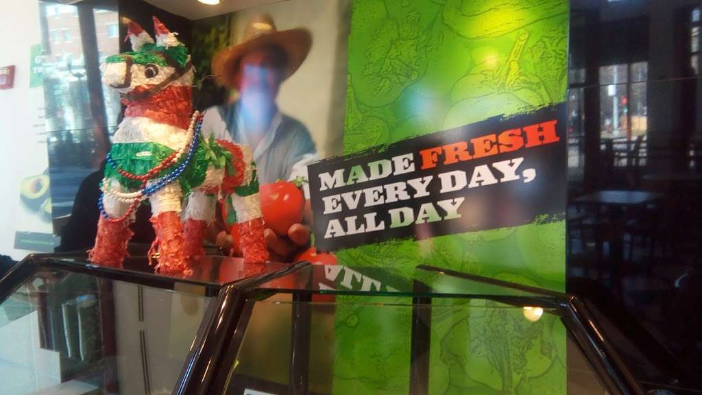 Baja Fresh Mexican Grill | 2815 Clarendon Blvd, Arlington, VA 22201, USA | Phone: (703) 528-7010