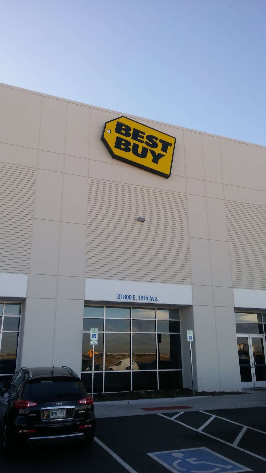 Best Buy Distribution Center | 21800 E 19th Ave, Aurora, CO 80019, USA | Phone: (303) 340-4971