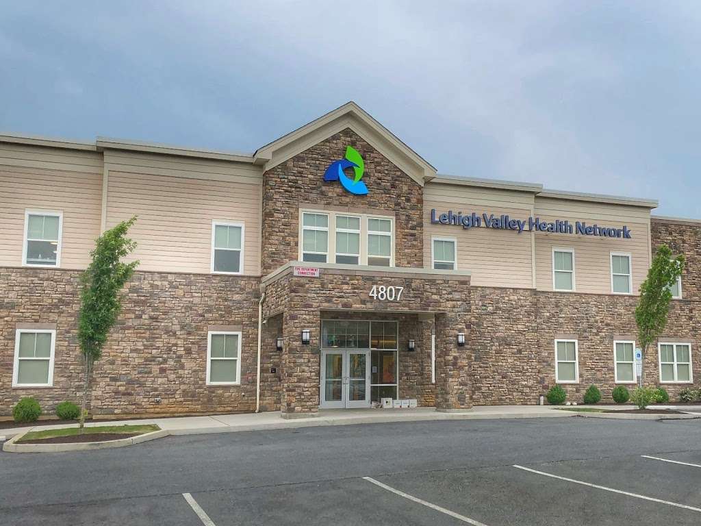 LVPG Pediatrics– Madison Farms | 4807 Freemansburg Ave Suite 100, Easton, PA 18045, USA | Phone: (484) 591-7620