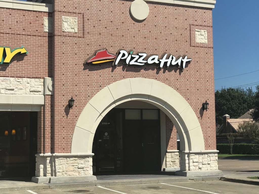 Pizza Hut | 8765 Spring Cypress Rd #P, Spring, TX 77379, USA | Phone: (281) 376-8019