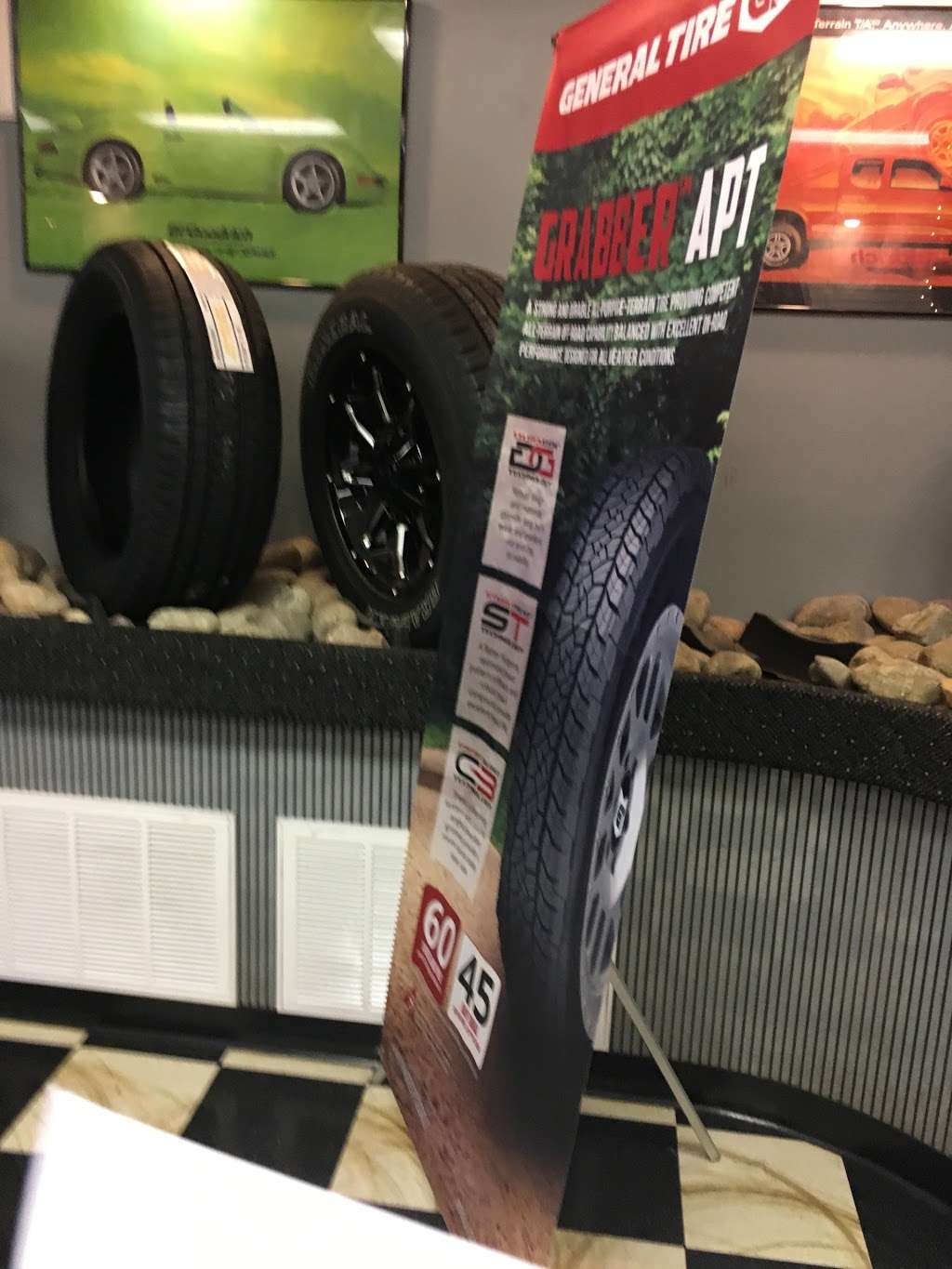 R.W. Tire | 919 US-206, Bordentown, NJ 08505, USA | Phone: (609) 298-1011