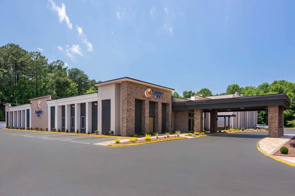 Comfort Inn | 106 Holiday Inn Dr, Kings Mountain, NC 28086, USA | Phone: (704) 739-2544