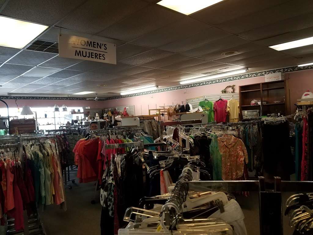 FamilyTime Thrift Shop | 23874 TX-494 Loop, Porter, TX 77365, USA | Phone: (281) 354-5590