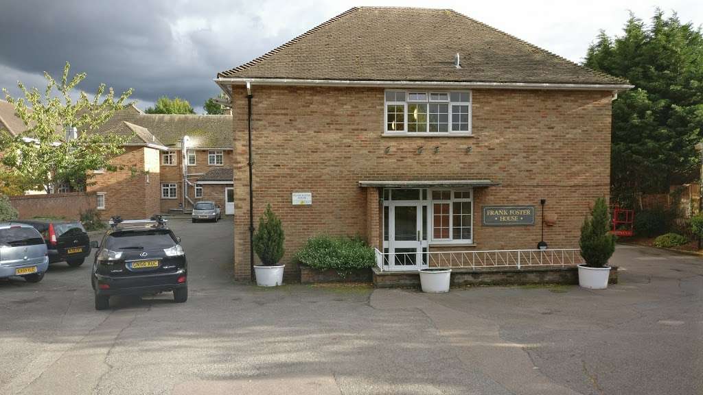 Frank Foster House - Runwood Homes Senior Living | Loughton La, Theydon Bois, Epping CM16 7LD, UK | Phone: 01992 812525