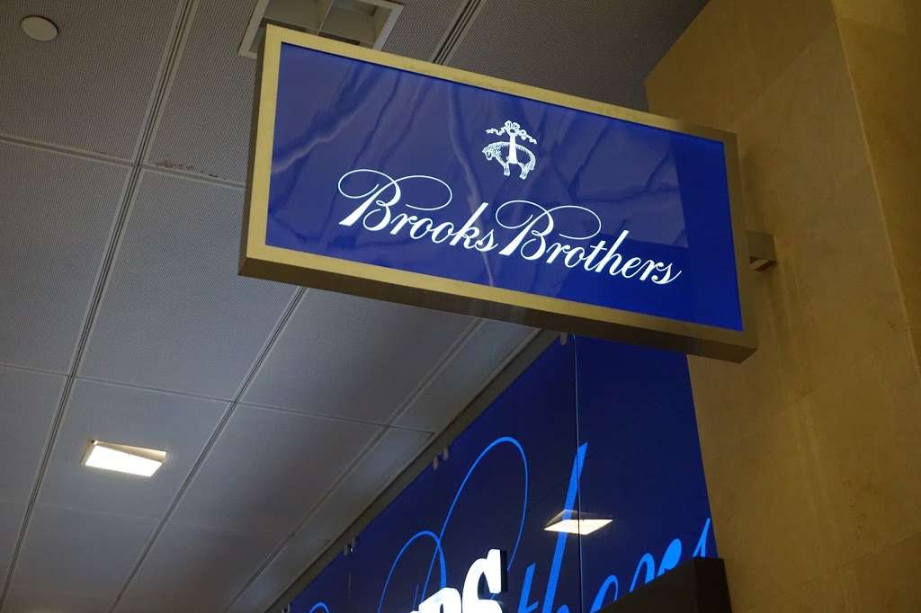 Brooks Brothers | John F. Kennedy International Airport Terminal 8, Jamaica, NY 11430, USA | Phone: (718) 408-3697