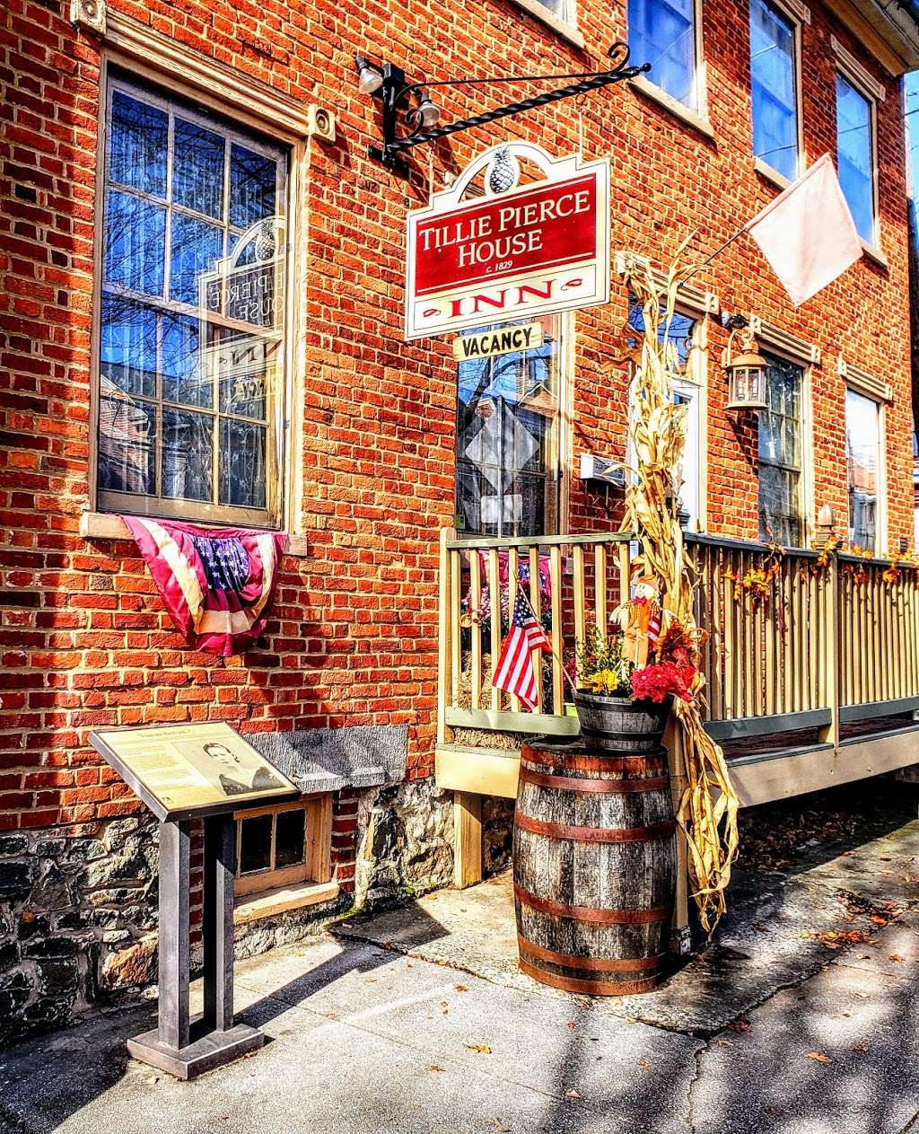 Tillie Pierce House Inn | 301 Baltimore St, Gettysburg, PA 17325, USA | Phone: (717) 398-2847