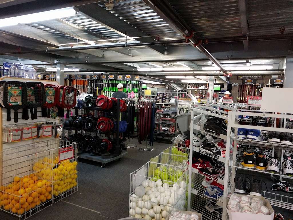 West Coast Sporting Goods | 1855 Alvarado St, San Leandro, CA 94577, USA | Phone: (510) 351-6644