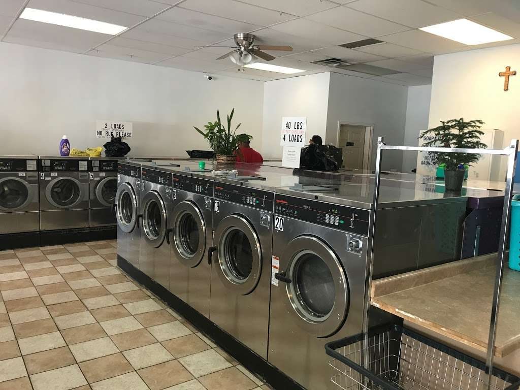 King Laundry | 826 U.S. 31 N, Greenwood, IN 46142, USA | Phone: (317) 490-8800