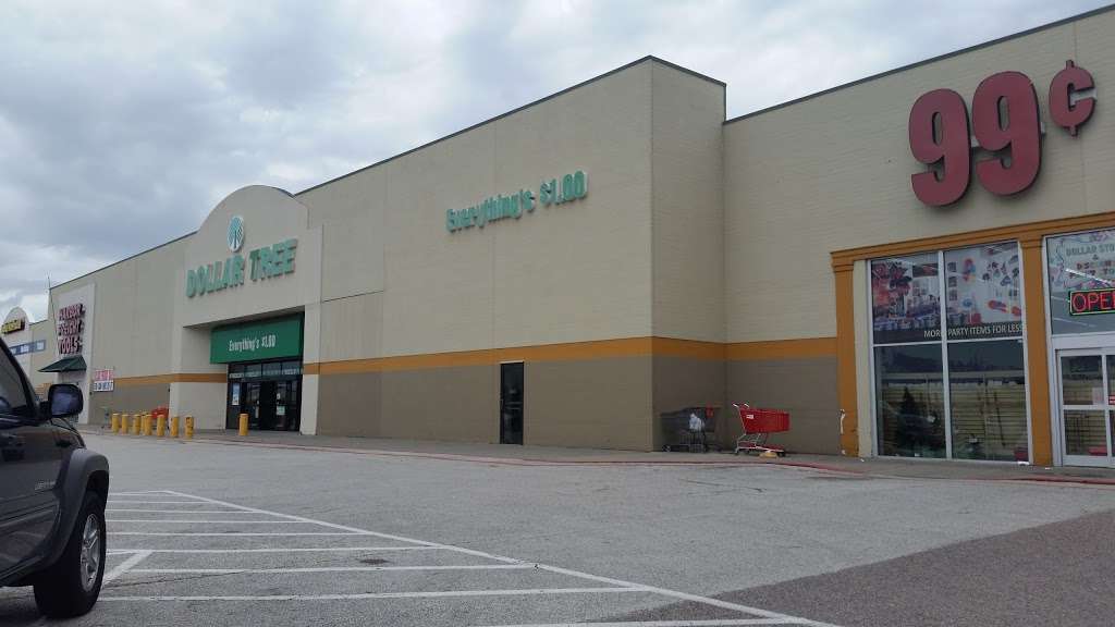 Dollar Tree | 6800 Spencer Hwy, Pasadena, TX 77505, USA | Phone: (281) 991-1371