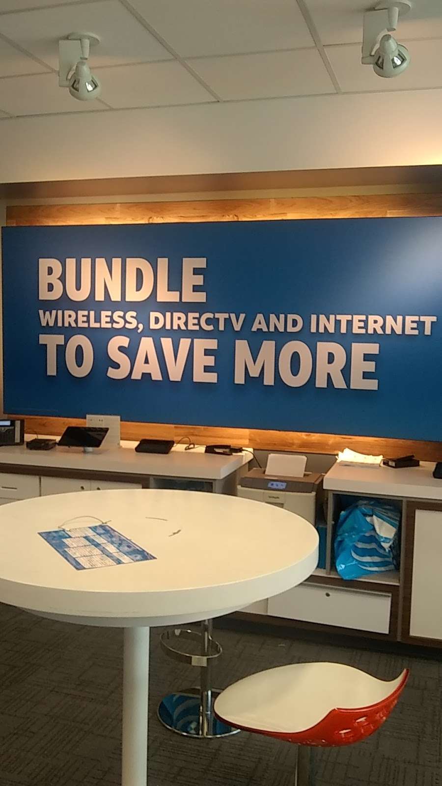 AT&T Store | 10701 North Fwy, Houston, TX 77037, USA | Phone: (281) 591-6555