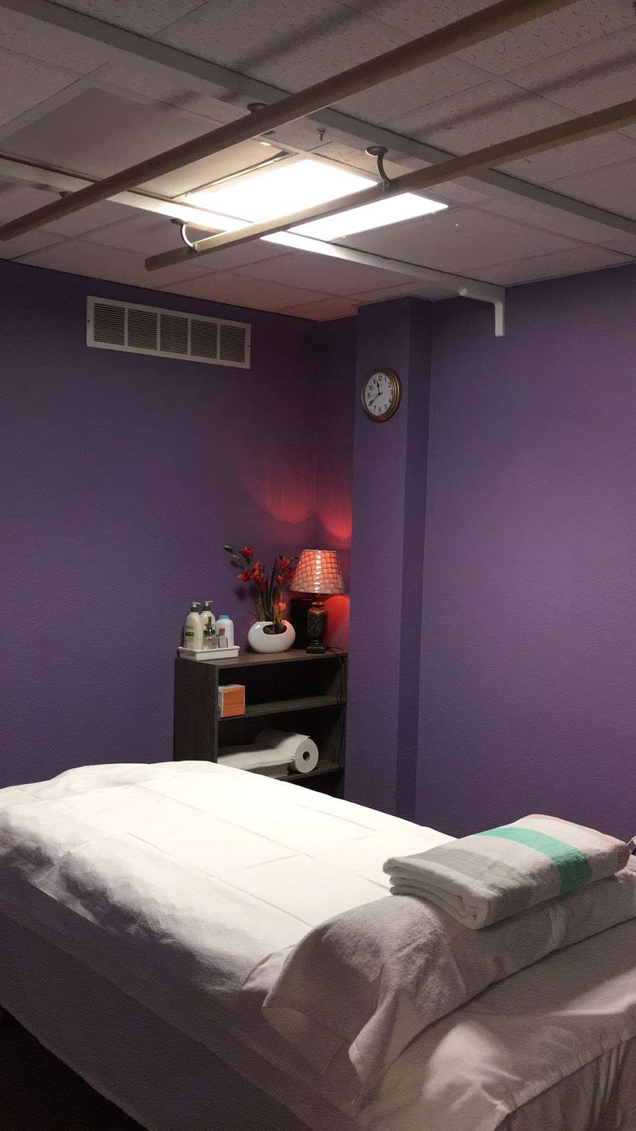 Jins Massage Therapy | 101 Jackson Ave, Glenside, PA 19038, USA | Phone: (215) 280-7110