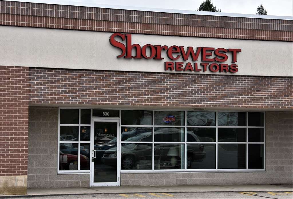 Shorewest Realtors - Delavan Office | 830 Geneva St, Delavan, WI 53115, USA | Phone: (262) 728-3418