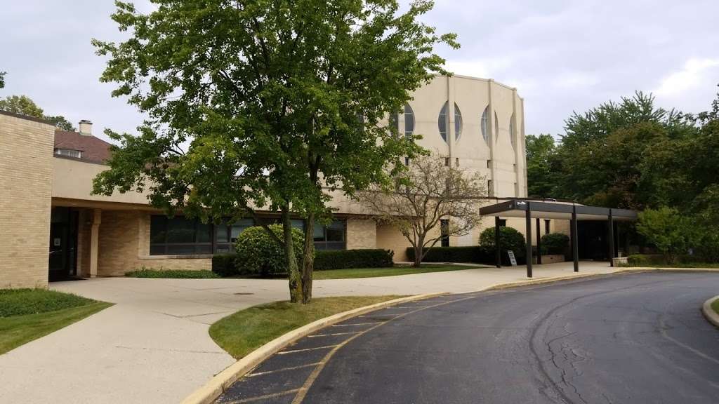 North Suburban Synagogue Beth El | 1175 Sheridan Rd, Highland Park, IL 60035, USA | Phone: (847) 432-8900