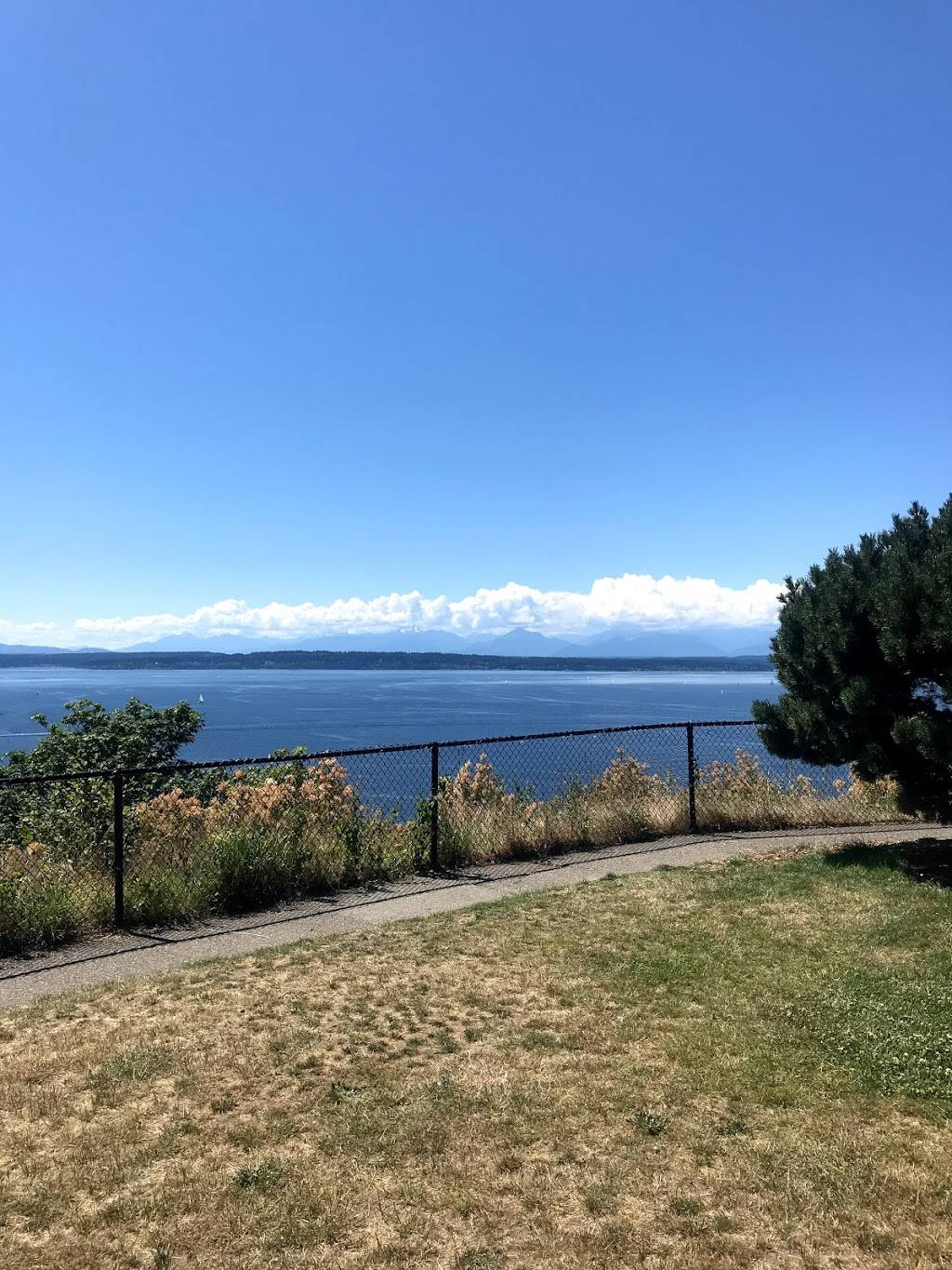 Sunset Hill Park | 7531 34th Ave NW, Seattle, WA 98117, USA | Phone: (206) 684-4075