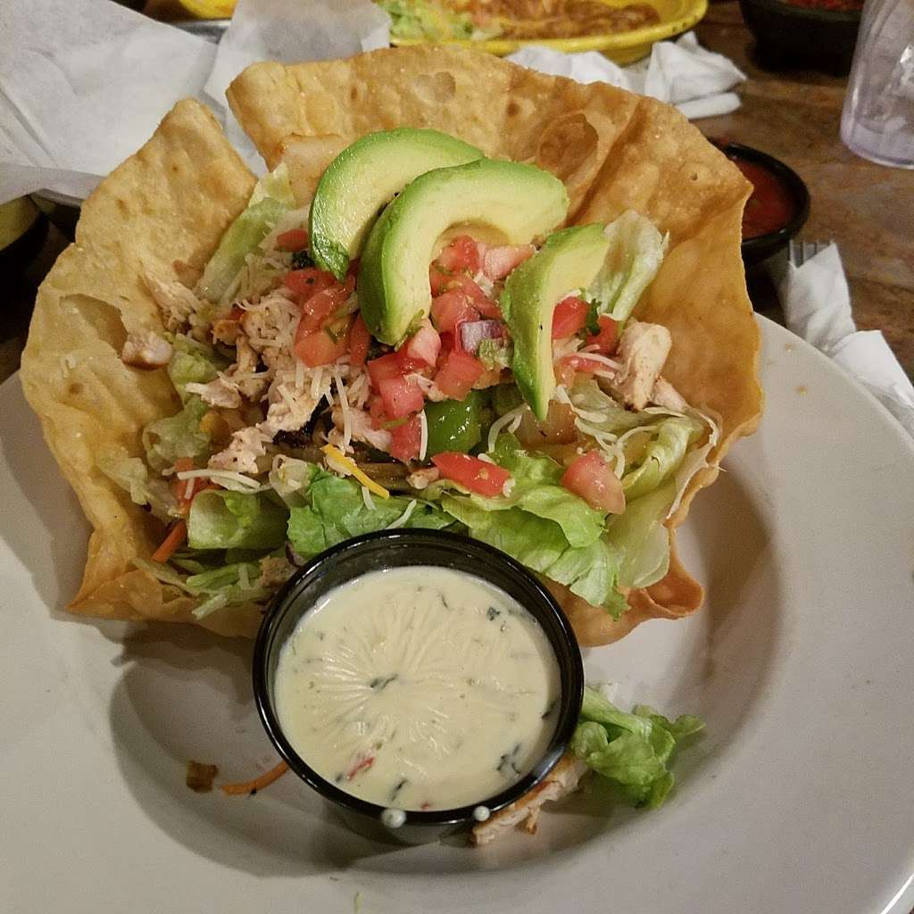 Mi Ranchito | 5708 N Oak Trafficway, Kansas City, MO 64118, USA | Phone: (816) 994-1999