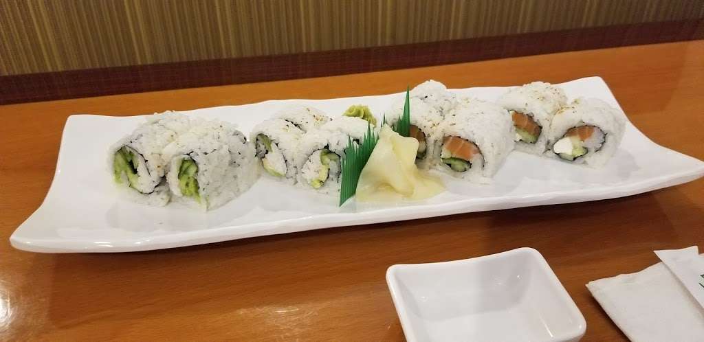 Sushi Garden | 482 N Main St, Lansing, KS 66043, USA | Phone: (913) 727-2700